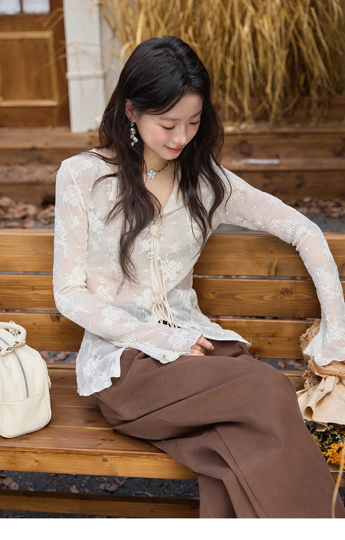 MISHOW White Shirt Women 2025 Autumn New French Romantic Sexy Slim Flared Sleeves Top Commute Luxury Lace Shirt  MXE49X2511