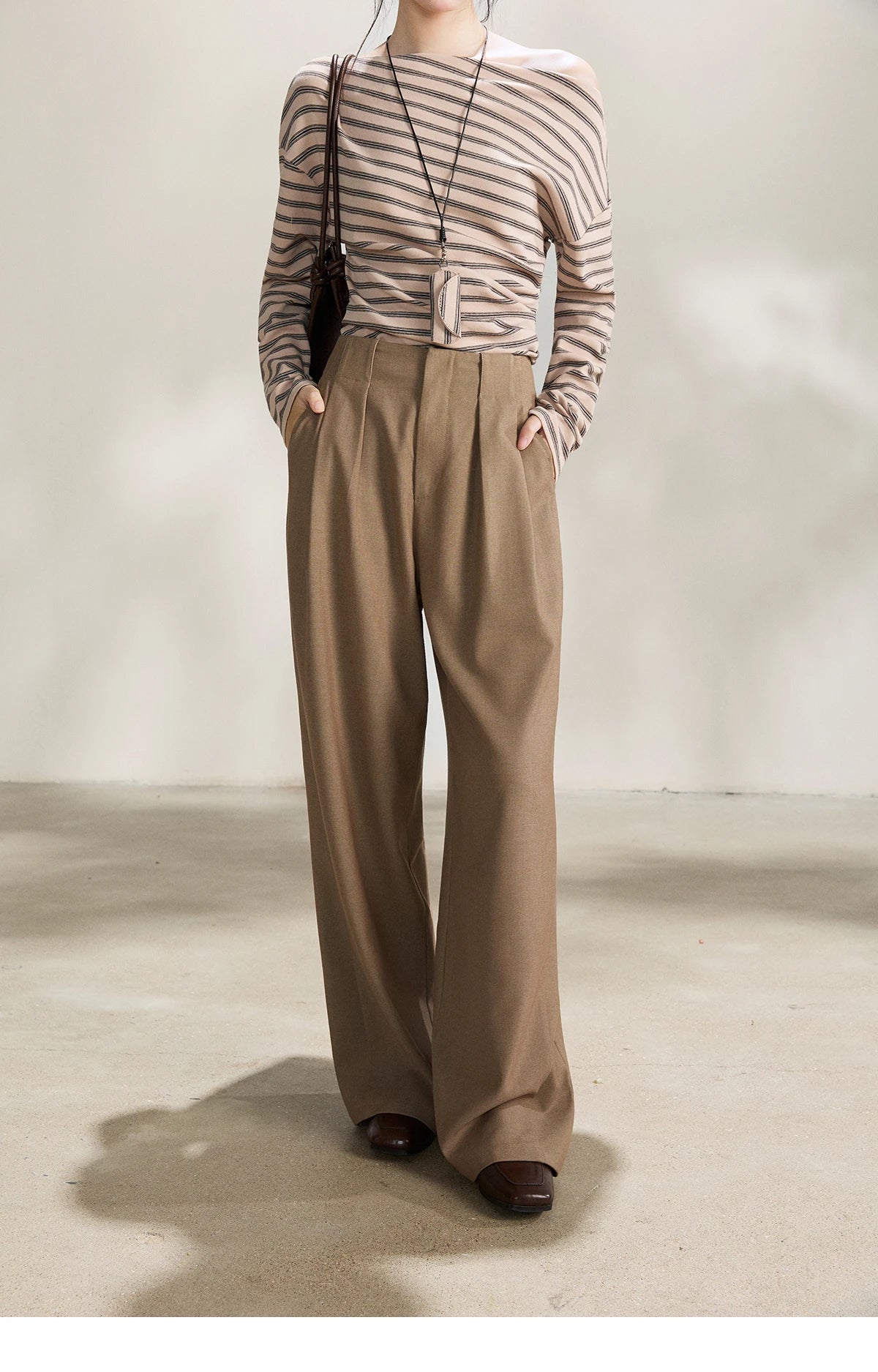 MISHOW Women's Camel Wide Leg Pants 2026 Spring High Waist Pleated Pants Office Lady Versatile Loose Casual Trousers MXF108K1007