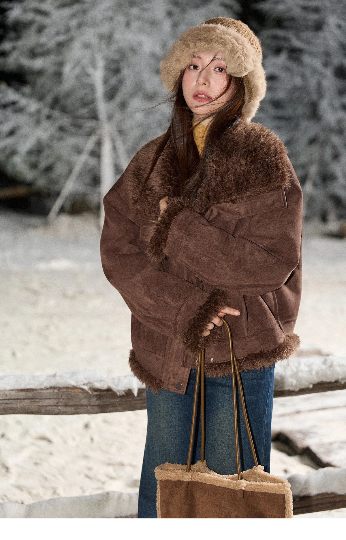 MISHOW Women's Blue Jacket 2025 Winter Blue Plush Turn-down Collar Zip-up Coat Fashion Casual Warm Loose Coat Woman  MXE87W0917