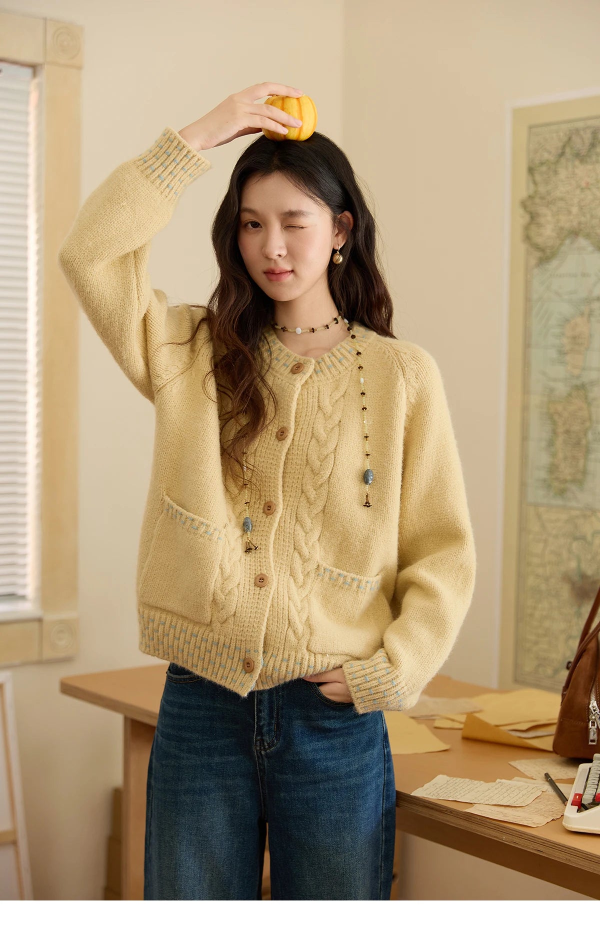 MISHOW Women's Cardigan 2025 Autumn Winter Yellow Cable Knit Cardigan Hand-Drawstring Design Commuter Short Jacket MXE47Z2566