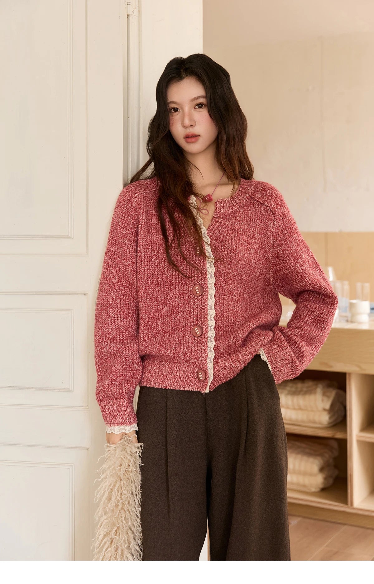 MISHOW Knitted Cardigan Women 2025 Autumn Winter Elegant Lace V-neck Single-breasted Sweater Commute Long Sleeves Top MXE51Z2548