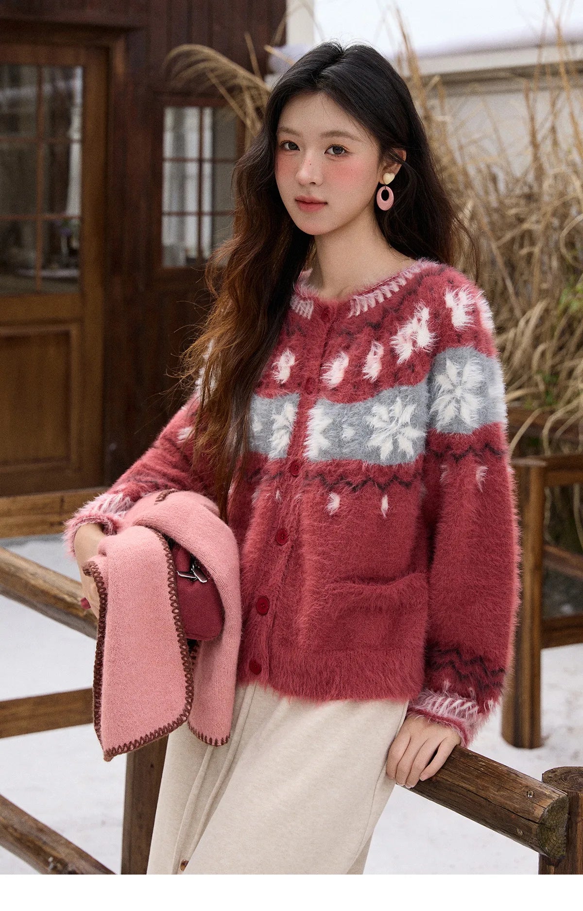 MISHOW Christmas Retro Red Imitation Mink Fur Soft Cardigan 2025 Winter Snowflake Jacquard Sweater Round Neck Tops MXE91Z2801