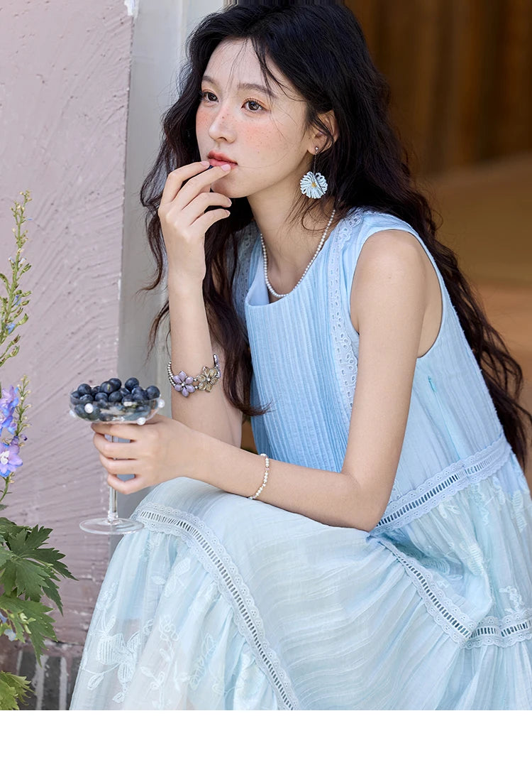 MISHOW Summer Embroidery Dress for Woman 2025 New O-Neck Sleeveless High Waist Hollow Out Lace Splicing Long Dress MXE35L2229