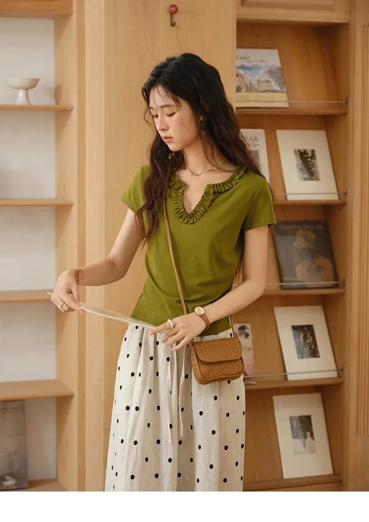 Mishow Lace V-Neck Short Sleeve Tee MXE35T0562