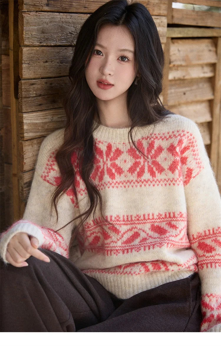 MISHOW Christmas Geometric Jacquard Sweater for Women 2025 Winter Beige White Wool Round Neck Loose Knitted Sweater MXE93Z2938