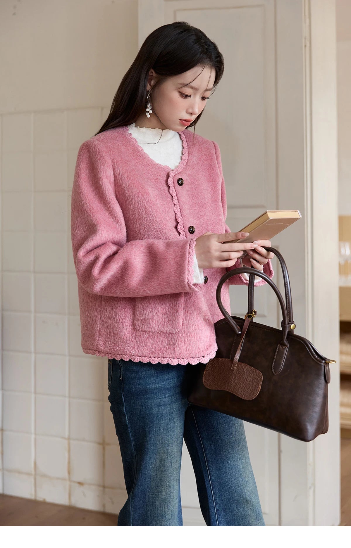 MISHOW Women's Jeans 2025 Autumn Winter Denim Blue Flared High Waist Slim Jeans New Retro Commute Wide Leg Trousers MXE51K1092