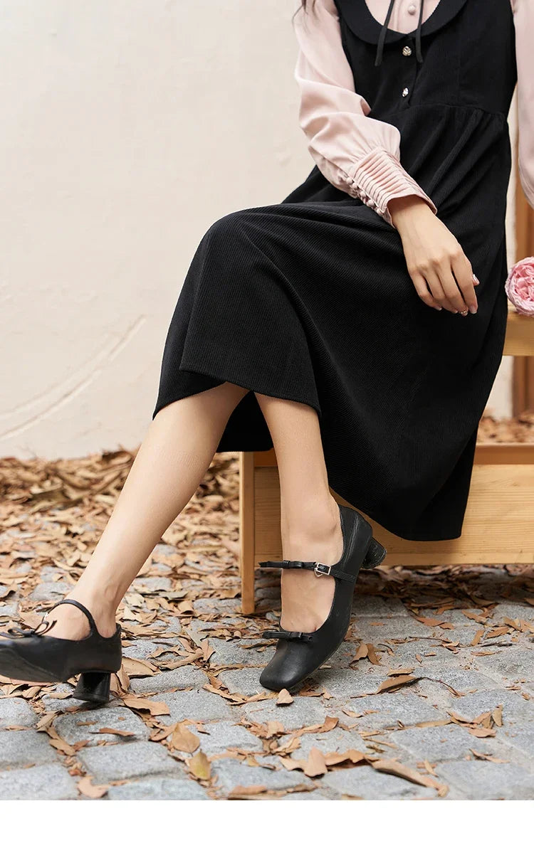 MISHOW French Vintage Strap Dress Autumn 2025 A-LINE U-Neck Sleeveless Black Temperament Pullover Mid-Calf Dresses MXC43L1570