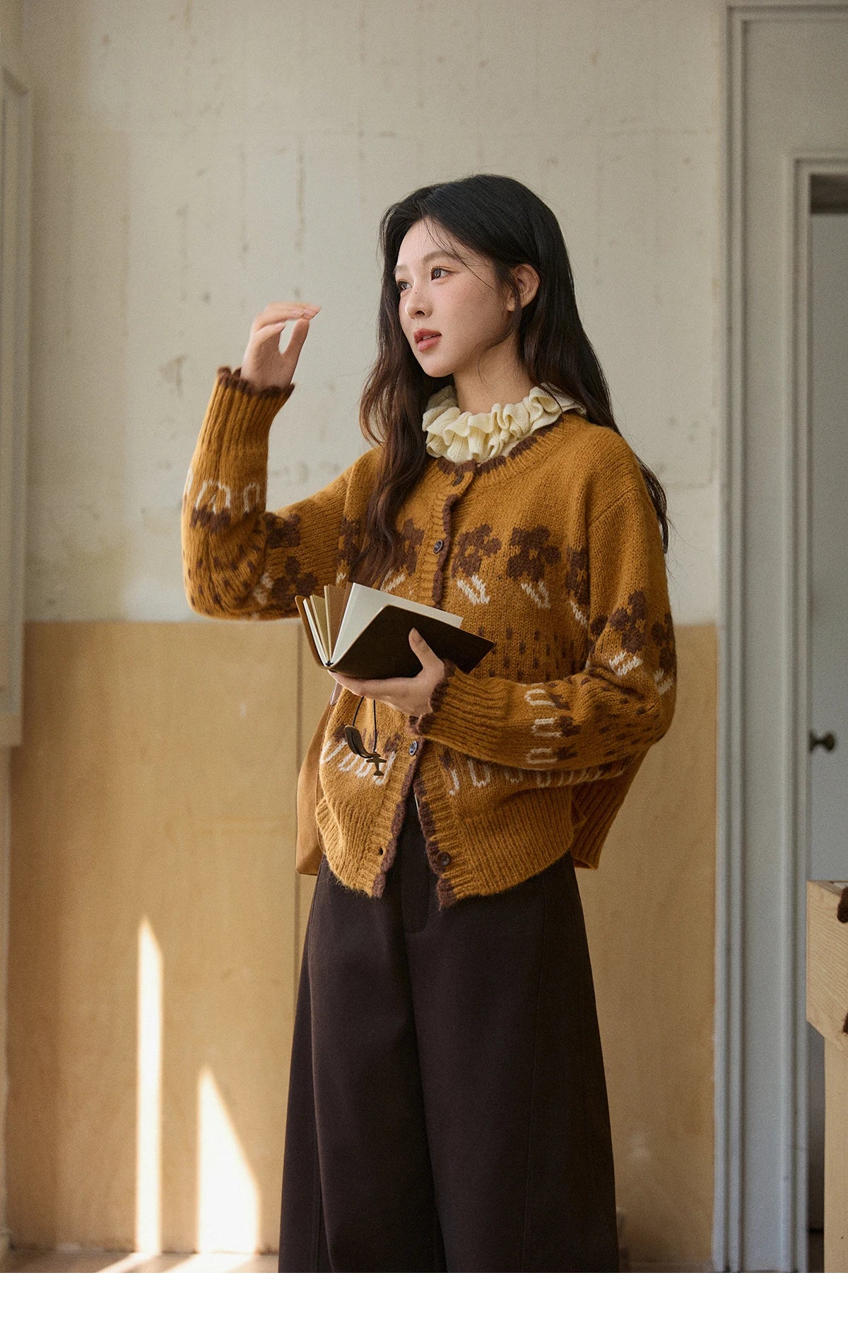 MISHOW Winter 2025 Turtleneck Knit Pullover for Women Thick Warm Fuzzy Cardigan Coat Outerwear Chic Streetwear MXE87Z2699