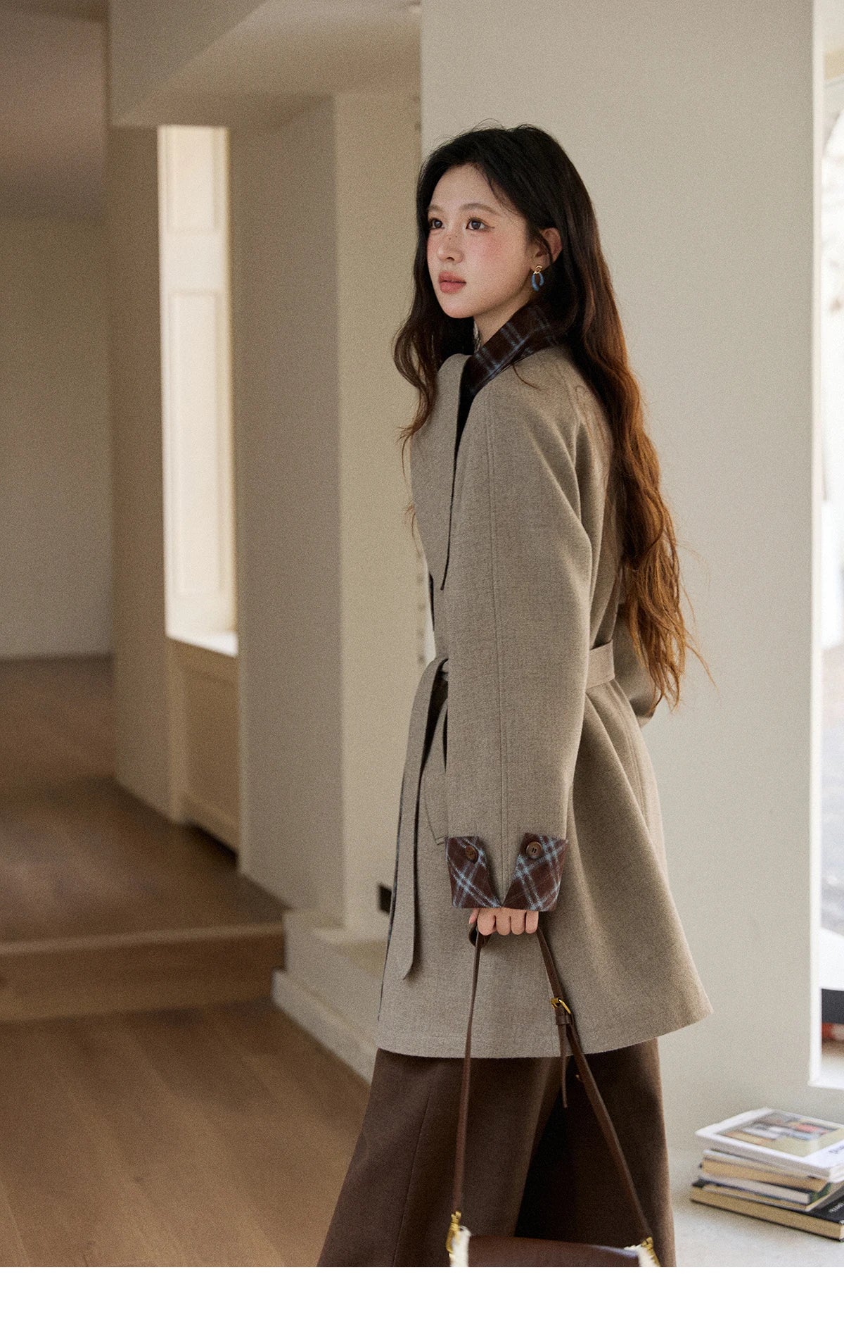 MISHOW Retro British Plaid Patchwork Woolen Coat Winter 2025 Rabbit Ear Tie Collar Waist Cinching Belt Woolen Coats MXE90W0924