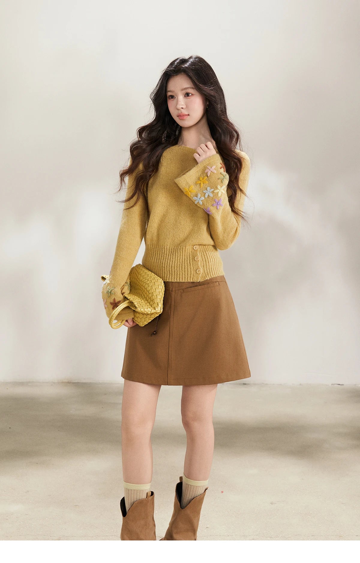 MISHOW Floral Embroidered Boat Neck Flare Sleeve Knit Tops 2026 Spring Side Button Slim Casual Soft Yellow Sweater MXE94Z2864