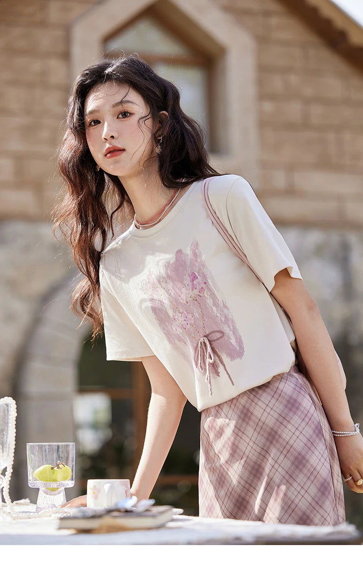 MISHOW Iris Cool Cotton T-shirt for Women Spring 2025 Spray Printing Slim Tees Round Neck Breathable Versatile Top MXE13T0453