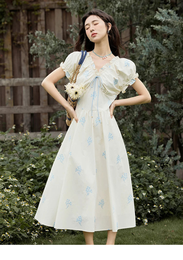 MISHOW French Print Summer Dresses for Women 2025 New Short Puff Sleeve V-neck Slimming Dress Female Fashion Cotton MXE32L2210