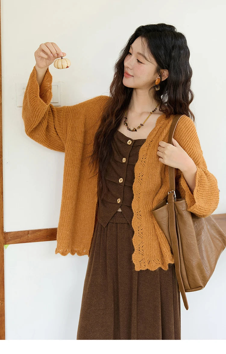 MISHOW Pumpkin Knitted Cardigan for Women Autumn 2025 Loose Wavy Edge Sweater Hollow Out Dropped Sleeves Cardigans MXE46Z2505