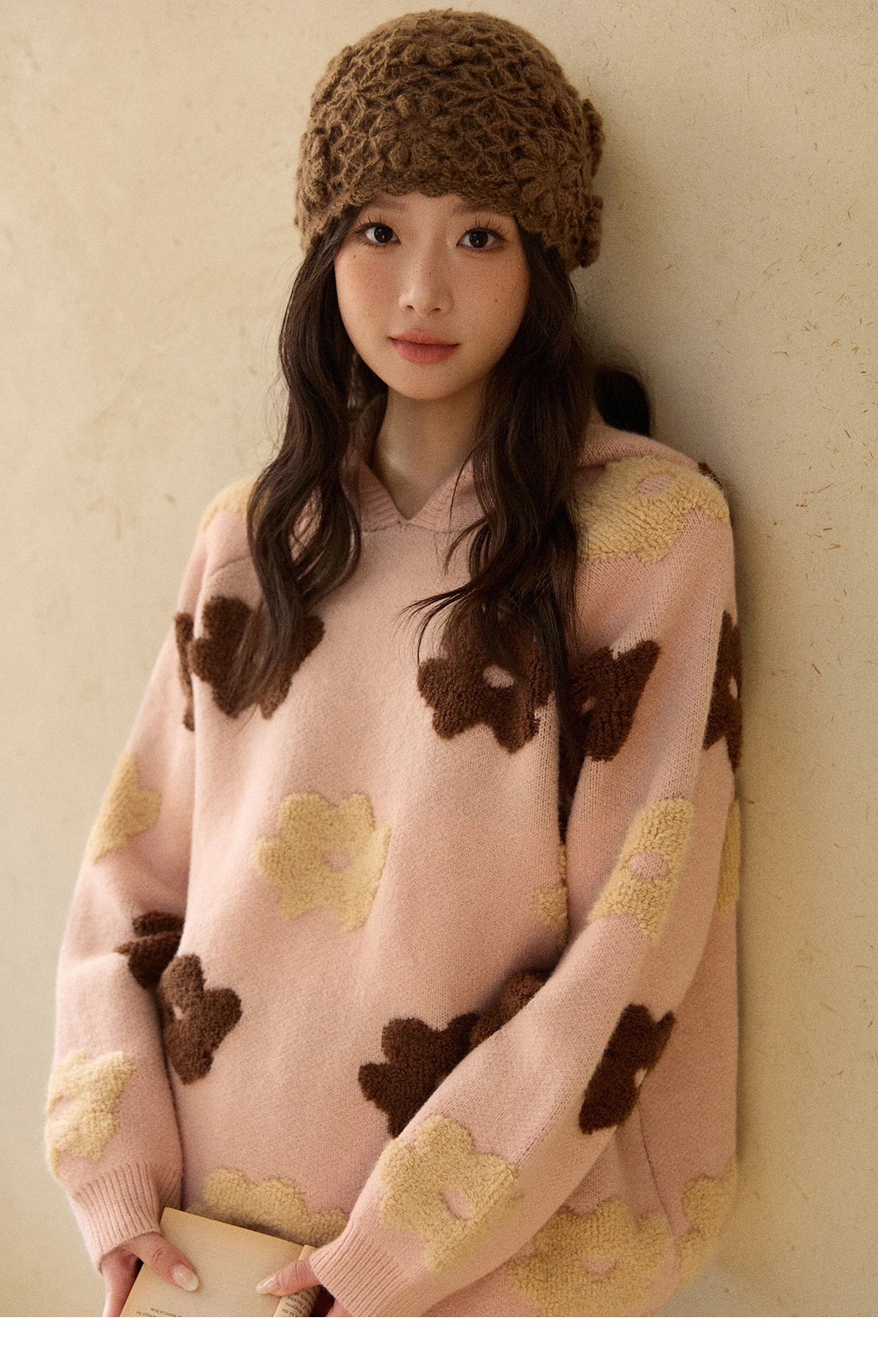 MISHOW Women's Floral Hooded Thick Sweater 2025 Loose Comfortable Pink 3D Jacquard Casual Long-Sleeved Pullovers MXE90Z2786