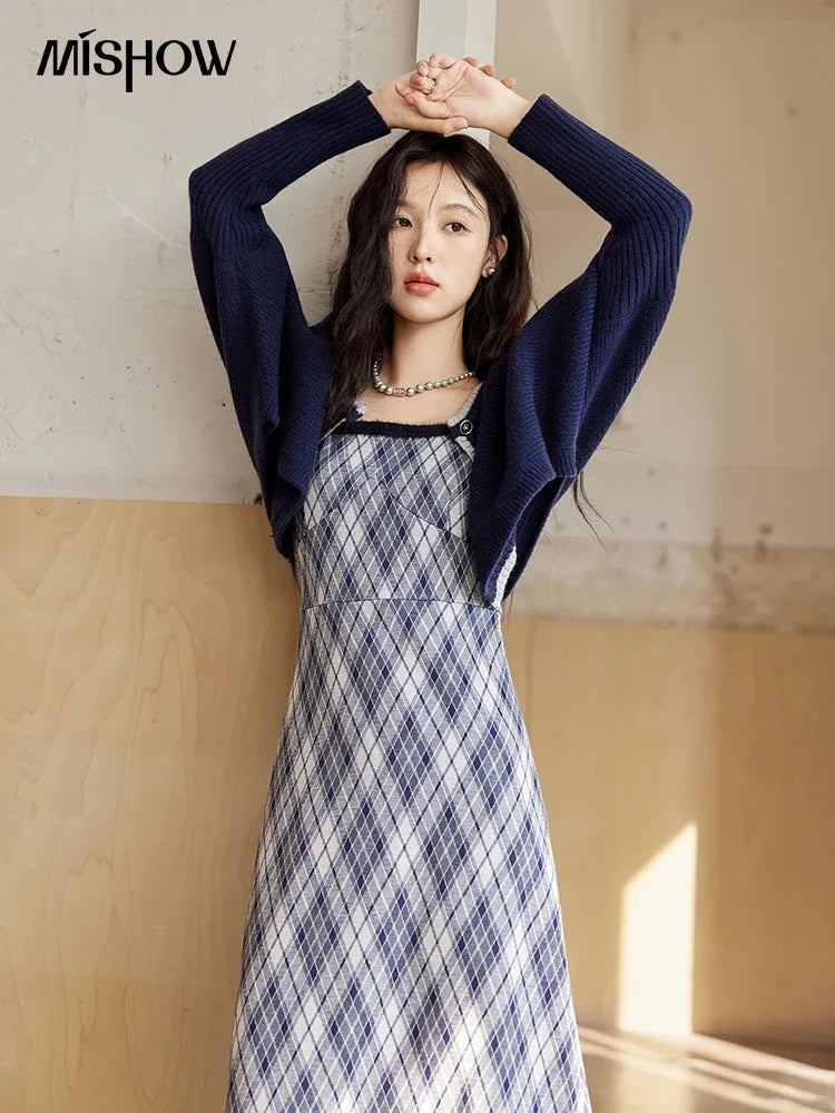 MISHOW French Vintage Dress O Neck Knitted Cardigan Separately Women Sweet Knitted Short Sweater Plaid Camisole Dress MXD43L2012