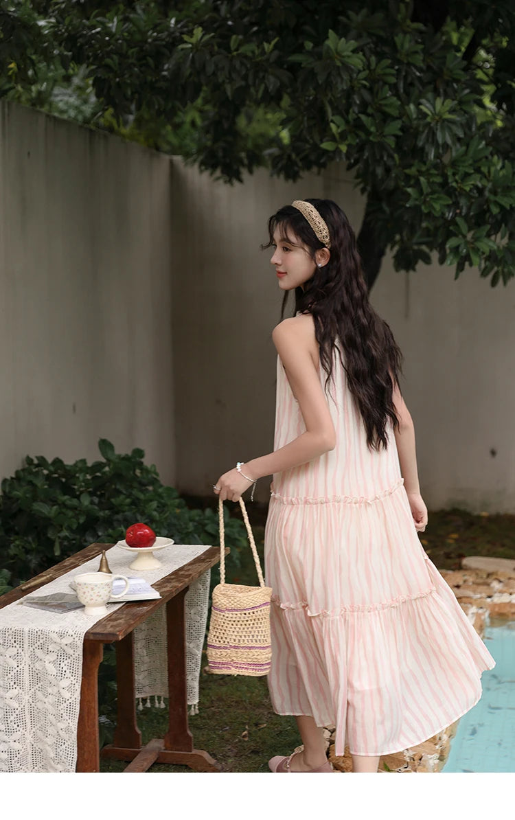 MISHOW Hanging Neck Striped Dress for Women 2024 Summer French Tea Break Camisole Dress Sweet Vacation Long Dresses MXD30L1951