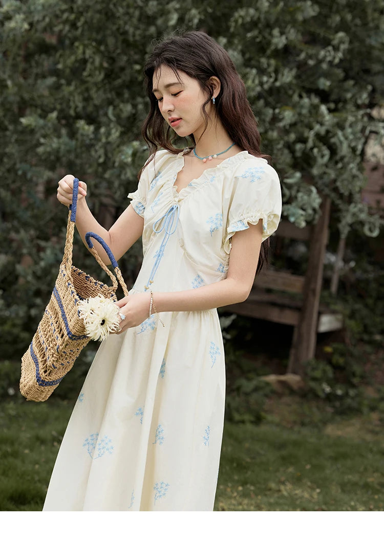 MISHOW French Print Summer Dresses for Women 2025 New Short Puff Sleeve V-neck Slimming Dress Female Fashion Cotton MXE32L2210