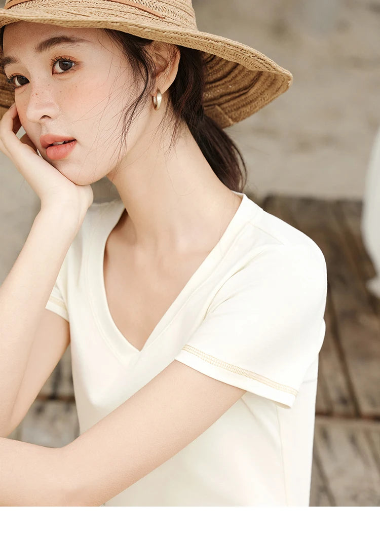 MISHOW Cotton Casual T-shirts Women New 2025 Short Sleeve V-neck Solid Versatile Shirt Female Fashion Basic Tops Lady MXE33T0519