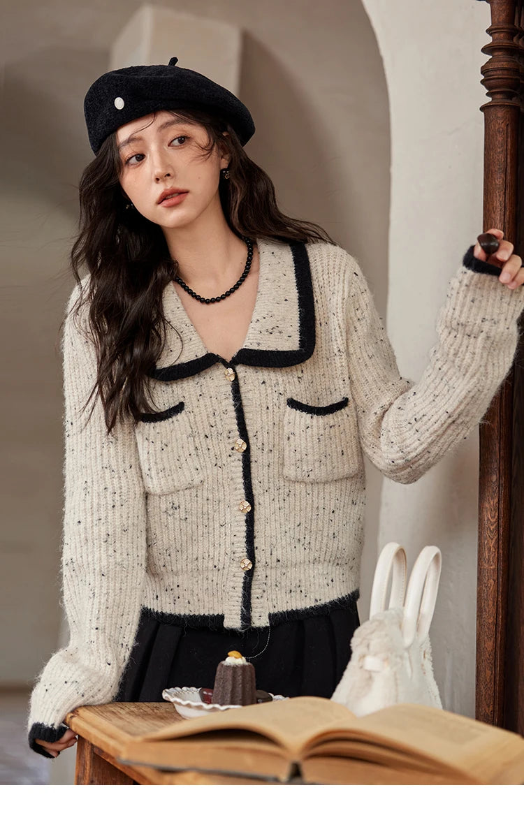 MISHOW Knitted Cardigan Color Clash Sweater Winter New Pockets Design Sweet Romantic Tops Versatile Coat Office Lady MXD55Z1054