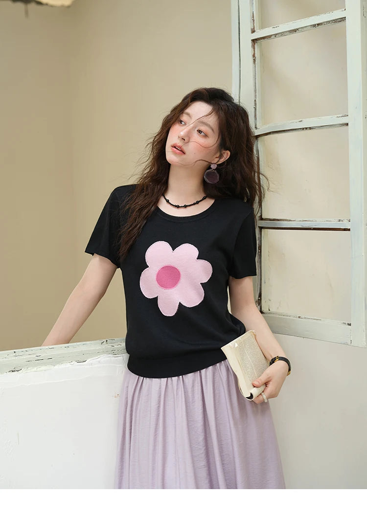 MISHOW Contrast Color Flower Knitted T-shirts for women 2025 Summer New Round Neck Top Women's Clothing Commute Tee MXE39Z1311