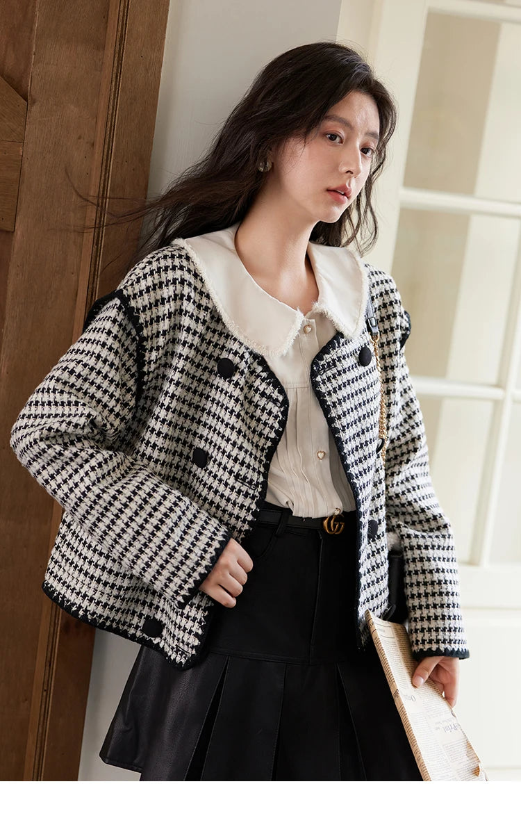 MISHOW Plaid Tweed Jacket Women Red Double Breasted Long Sleeve Tops 2024 Winter French Elegant Design Short Coat MXD56W0631