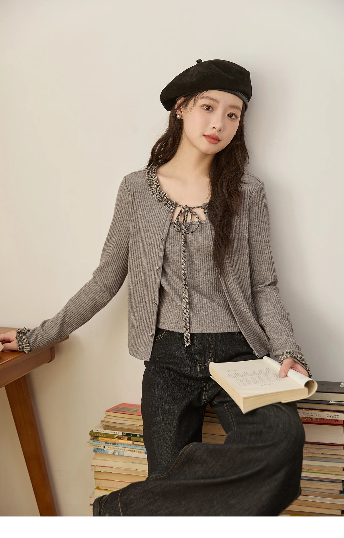 MISHOW Plaid Black Fungus Edge Tied Knitted Sweater for Women Autumn 2025 Pit Striped Knitted Fake Two-piece Top MXE44Z1361