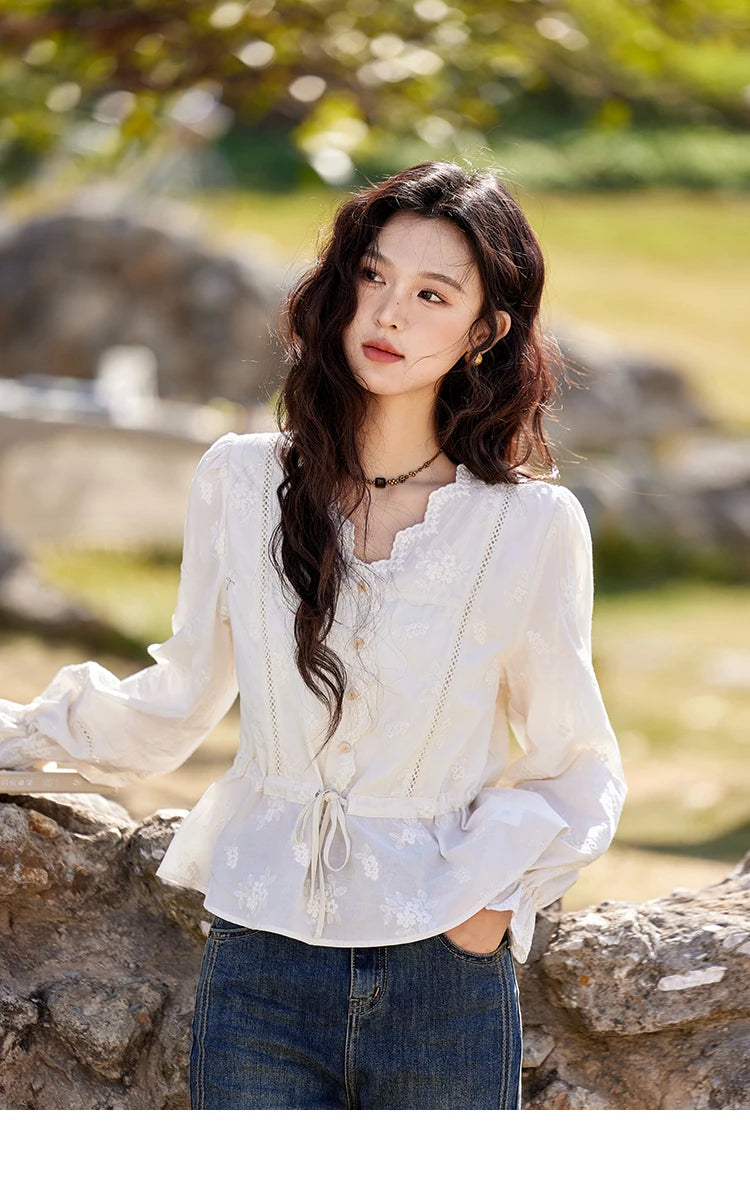 MISHOW Embroidered Blouse Women 2025 Spring New French Elegant Apricot Lace Premium Drawstring Design V Neck Tops MXE11X1708