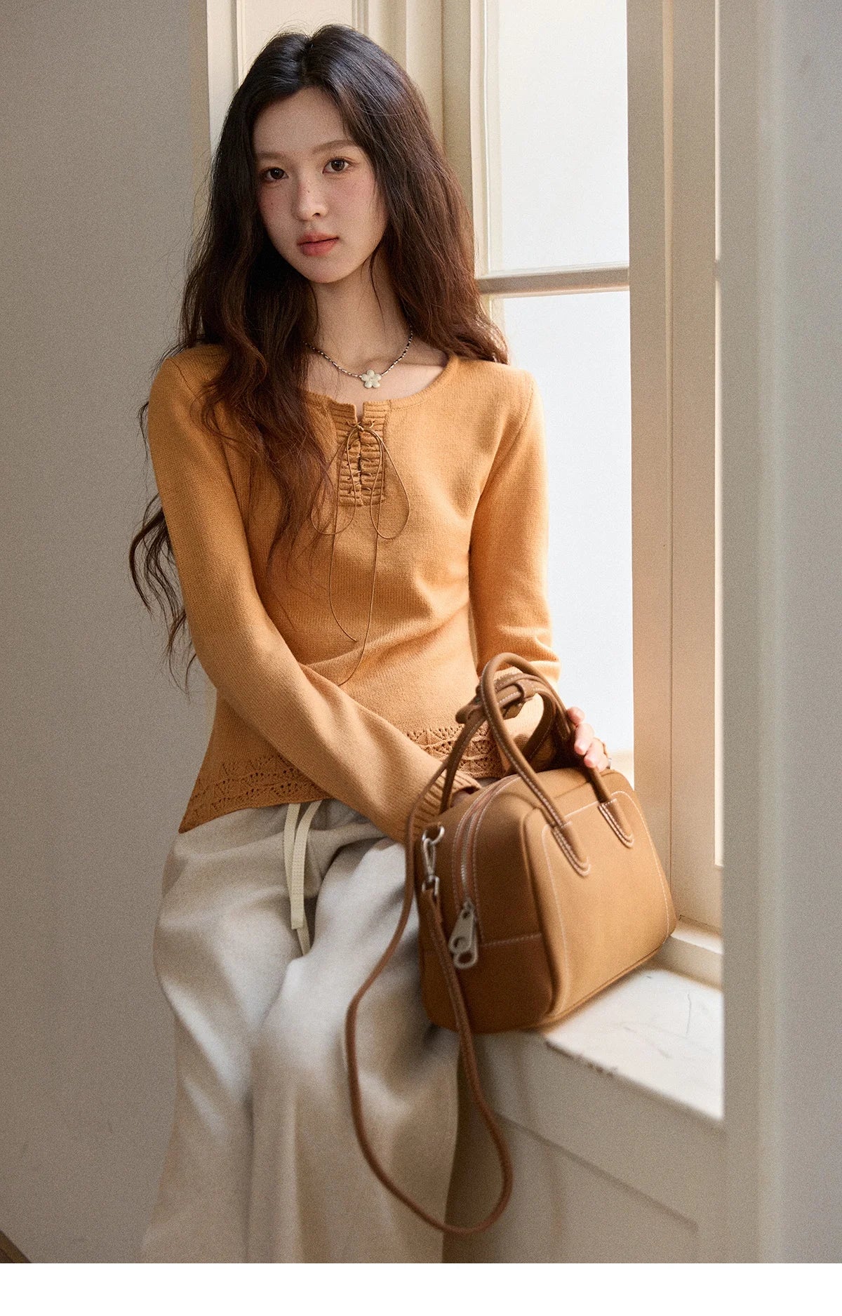 MISHOW Woman Beige Knit Top 2025 Winter Contrast Color French Style Hem Hollow Crochet Sweater Slim Long Sleeves Top MXE89Z2634