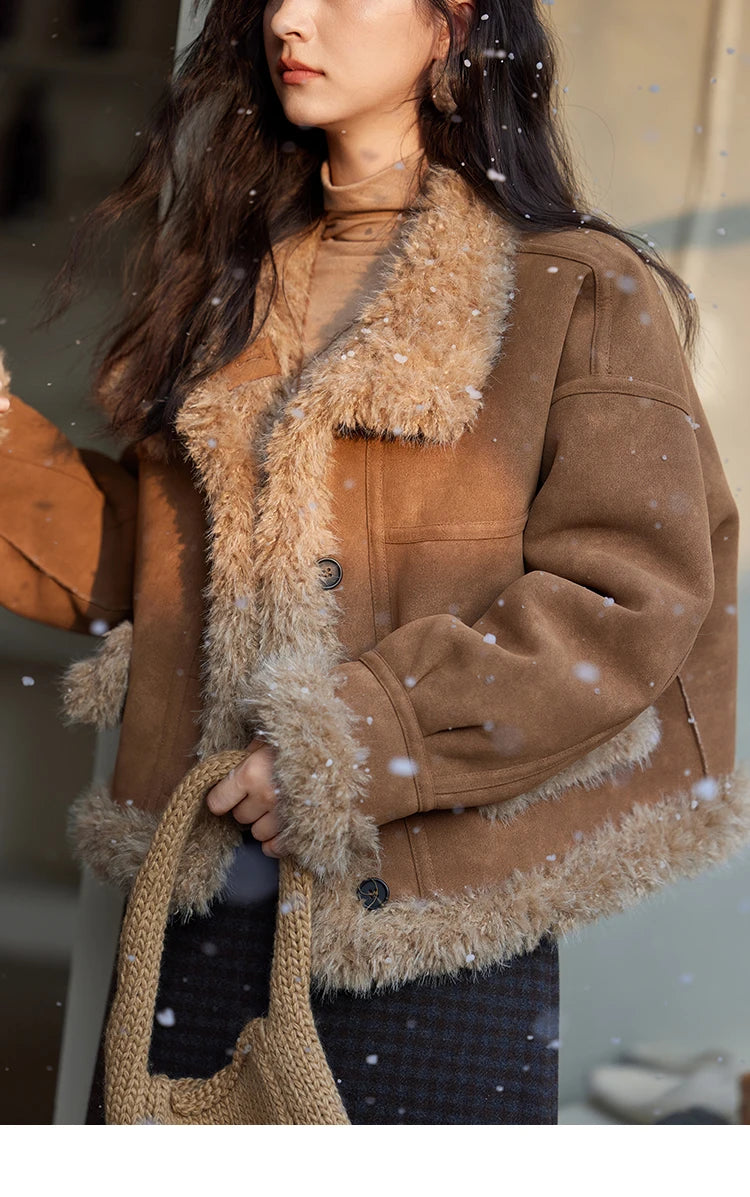 MISHOW American Vintage Faux Fur Jacket Women 2024 Winter Warm Thickened Turn Down Collar Fur One Reversible Jacket MXD55W0648