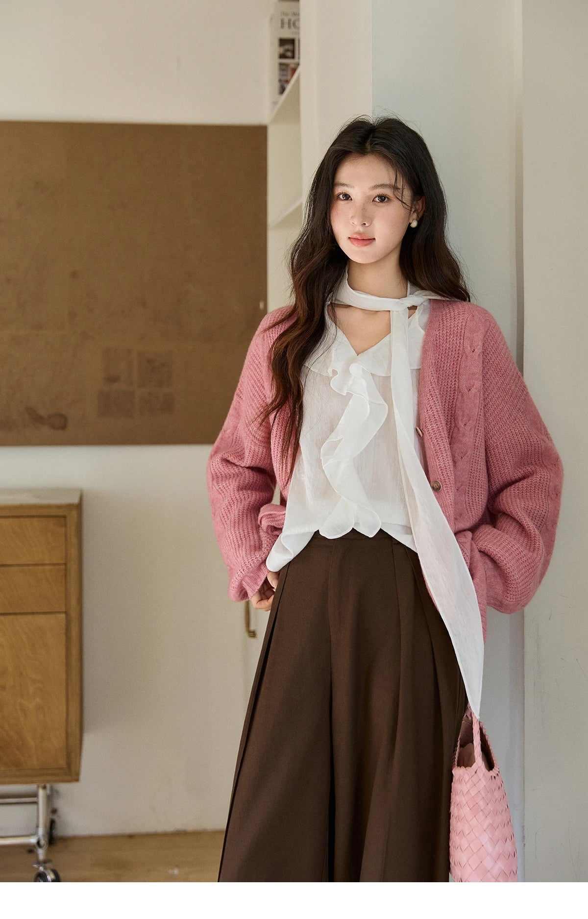 MISHOW Women's Dusty Pink Knitted Cardigan 2026 Spring V-Neck Single Breasted Tops Loose Casual Long Sleeve Outerwear MXF11Z2898