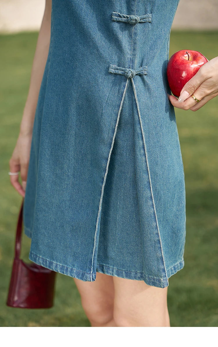 MISHOW Chinese Flying Sleeve Split Denim Dress 2024 Side Flap Buckle Round Neck Denim Waist Loose Knee-Length Dresses MXD22L1851