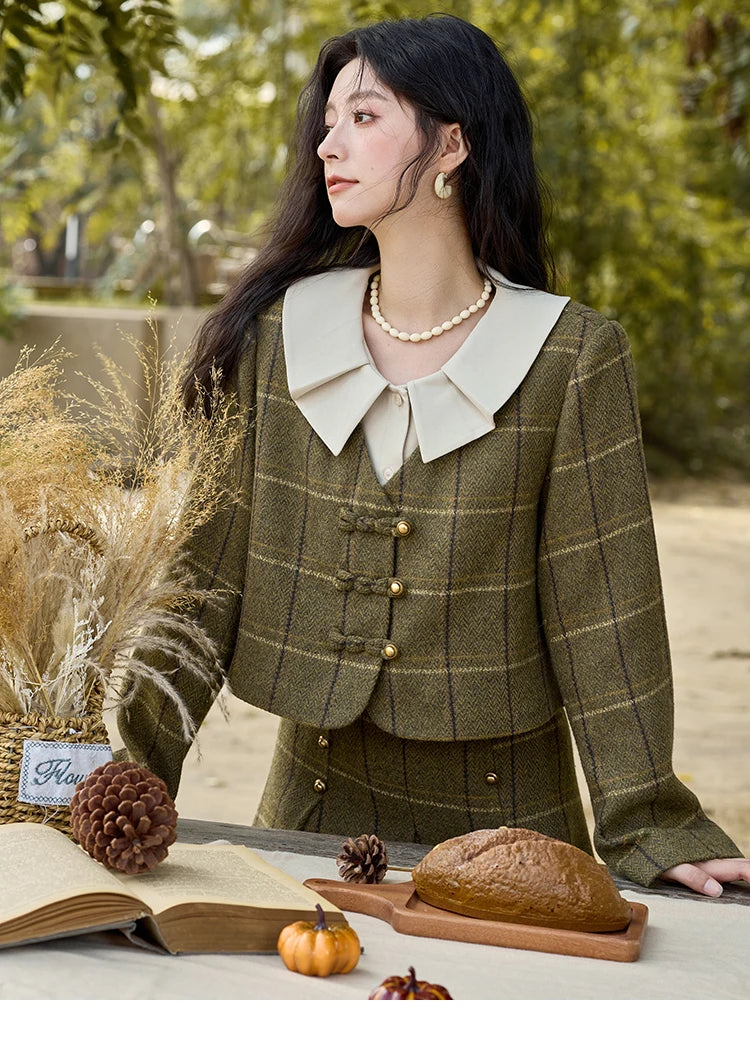 MISHOW Retro Plaid Tweed Jacket Short Skirt Separately Women 2024 Winter Doll Collar Jacket Pleated Mid Length Skirt MXD48W0469