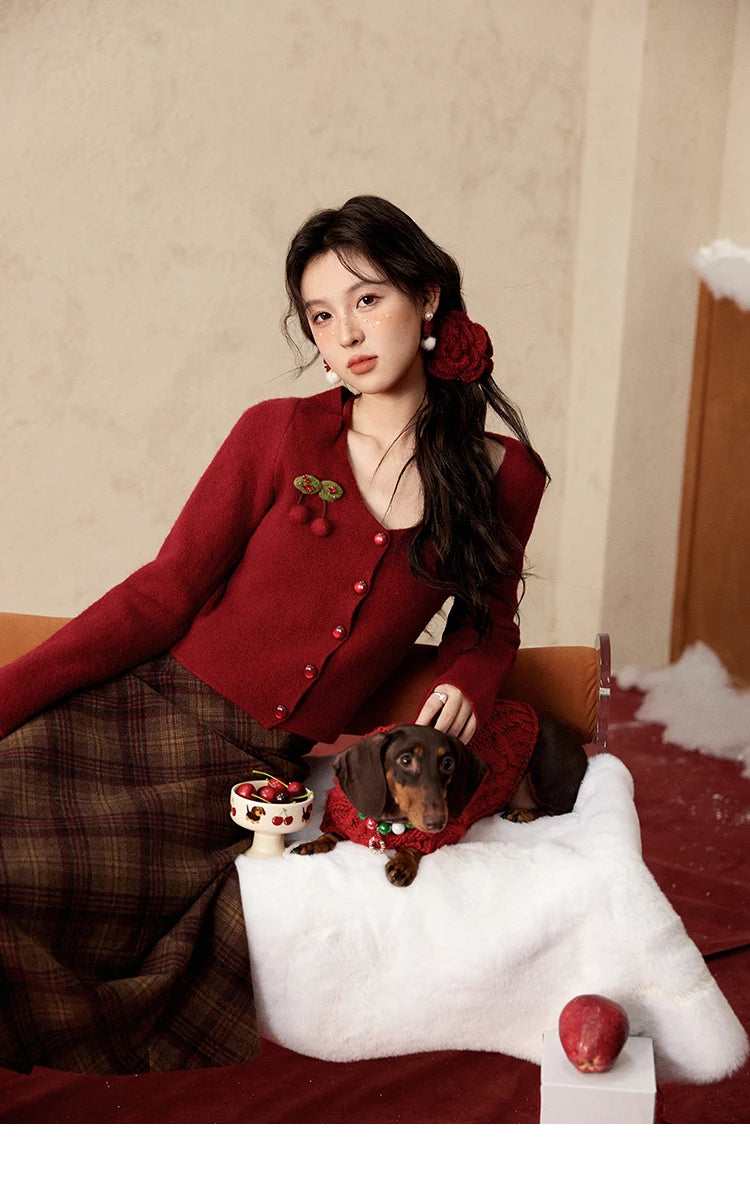 MISHOW Red Knitted Short Cardigan Women Autumn Winter New Cherry Ornaments Sweet Slim Fit V-neck Long Sleeve Tops MXD112Z1006