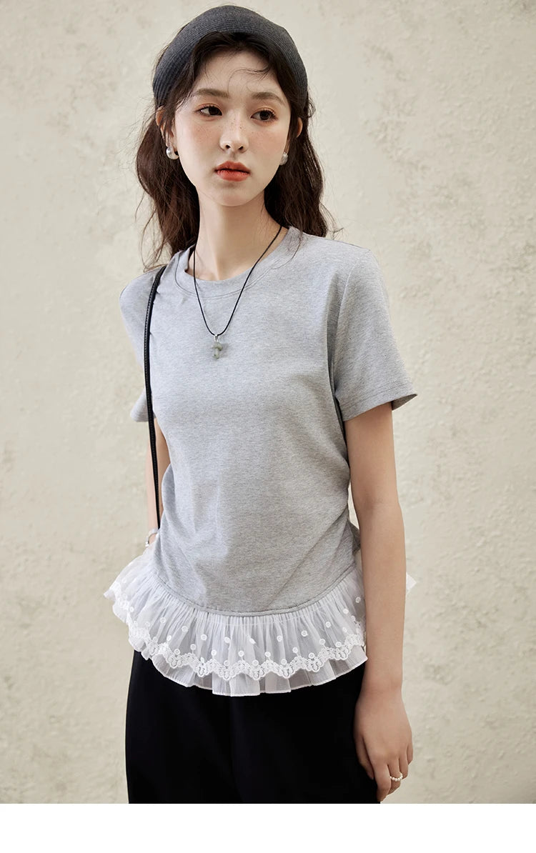 MISHOW Lace Hem Splicing T-shirt for Women Spring/summer 2025 Round Neck Versatile Top Streetwear Solid Casual Tees MXE31T0528