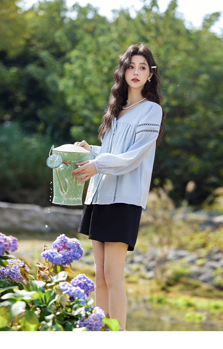 MISHOW French Sweet Loose Blue Shirt for Women 2025 Spring Summer V-neck Lace-up Hollow Doll Shirt Lantern Sleeve Top MXE12C0411