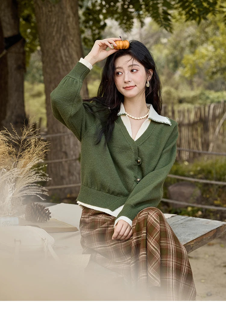 MISHOW Fake Two-piece Sweater Women Fashion Splicing Lapel Knitwear 2024 fall winter New Design Retro V-neck Cardigan MXD41Z0712