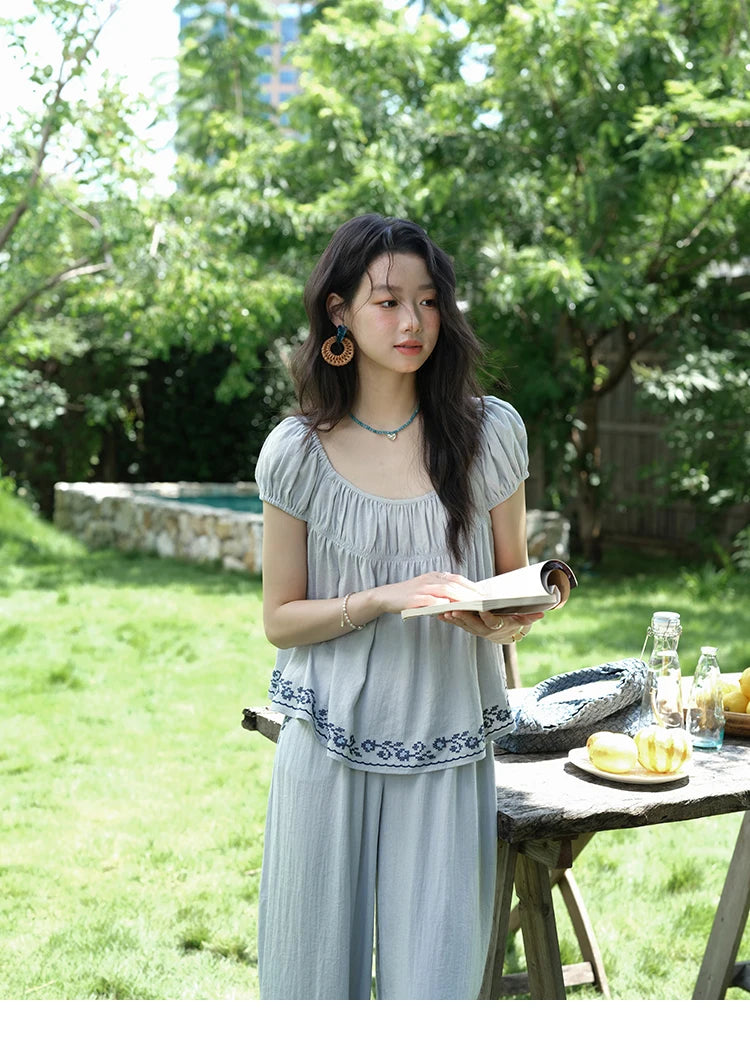 MISHOW Women's Two Piece Set 2025 Summer New Embroidery Flower Round Neck Blouse Fashion Pocket Wide Leg Pants Set MXE39T0669