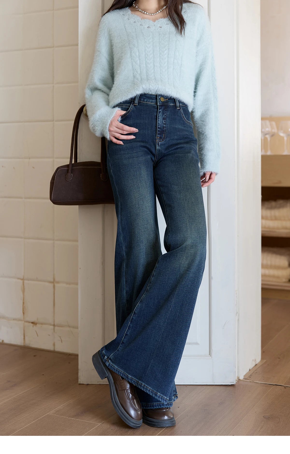 MISHOW Women's Jeans 2025 Autumn Winter Denim Blue Flared High Waist Slim Jeans New Retro Commute Wide Leg Trousers MXE51K1092