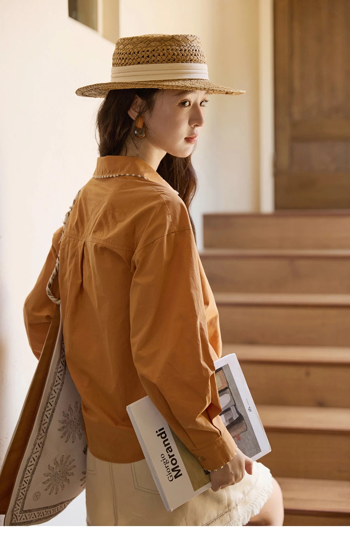 MISHOW Women's 100% Cotton Shirt 2025 Autumn Korean Lapel V-neck Single Breasted Tops Lace Trim Shirts Office Lady MXE43C2377