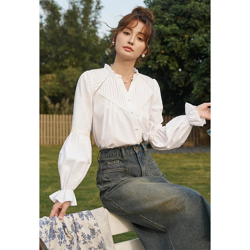 MISHOW French Organ Pleated V-neck Shirt 2025 Autumn Petal Patchwork Ruffle Sleeve Solid Pearl Single Breasted Tops MXD13X1354