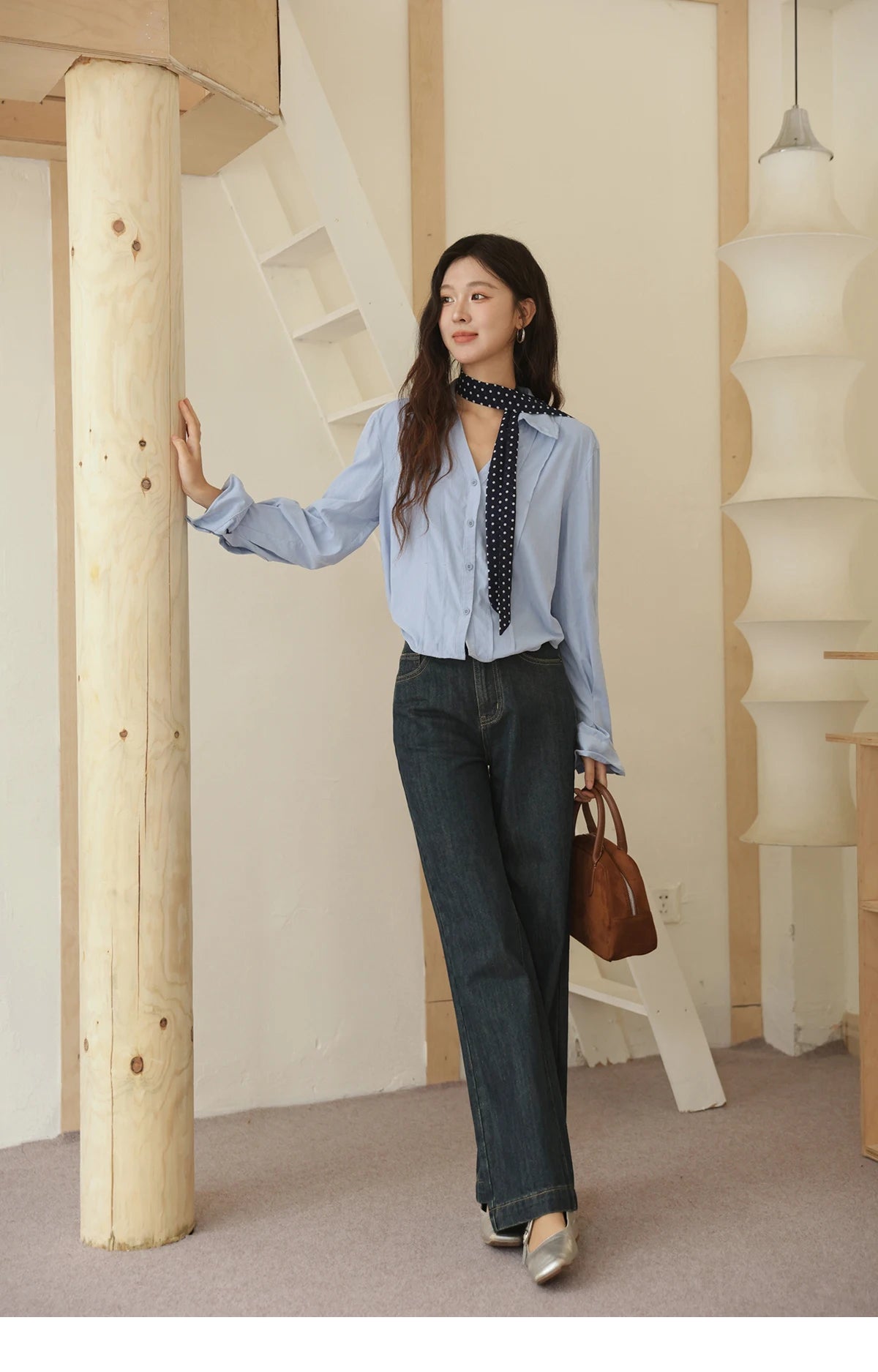 MISHOW Blue Peach Skin Velvet Shirt for Women Autumn 2025 Lapel V-neck Shirts Female Pleated Cuffs Tops Office Lady MXE44C2392