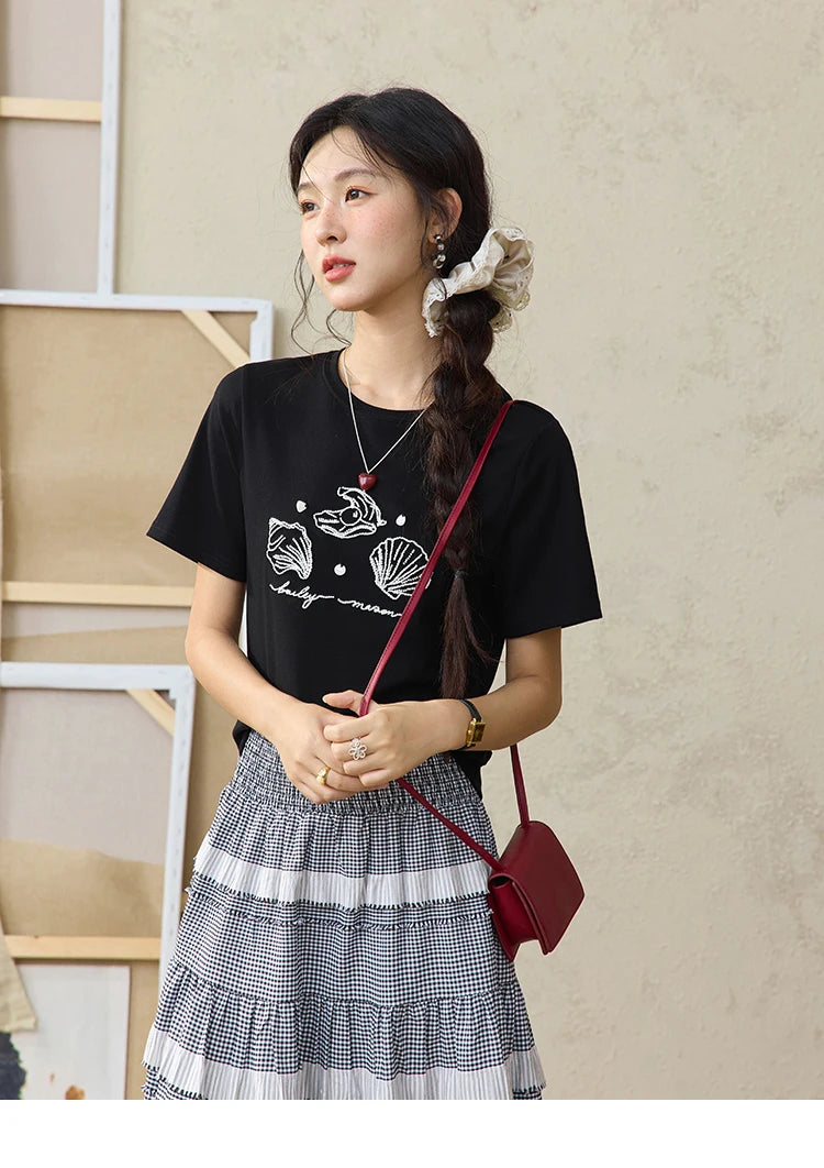 MISHOW Women's Shell Embroidered T-shirt 2025 Summer Short Sleeve Cotton Blend Tops Loose Slim Round Neck Casual Tees MXE34T0570