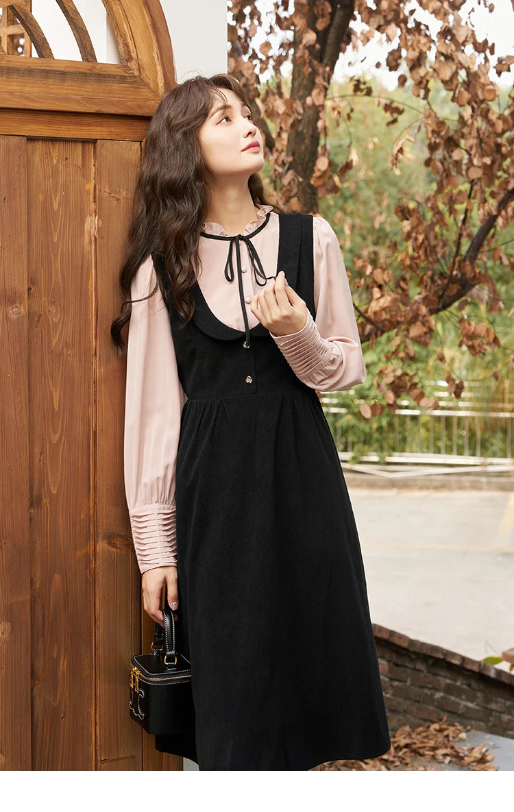 MISHOW French Vintage Strap Dress Autumn 2025 A-LINE U-Neck Sleeveless Black Temperament Pullover Mid-Calf Dresses MXC43L1570