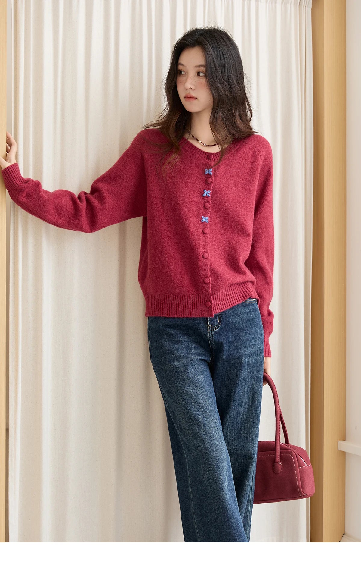 MISHOW Red Knitted Cardigan for Women 2025 Autumn Round Neck Single Breasted Buckle Embroidered Casual Cardigans Lady MXE47Z2621