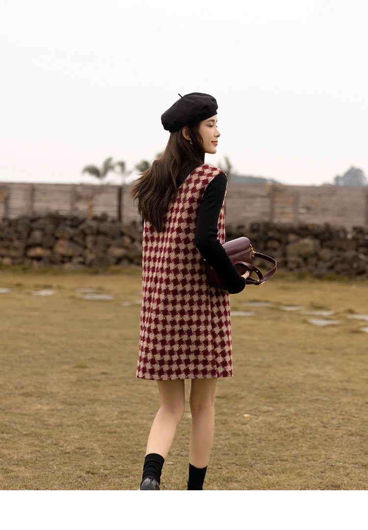 MISHOW Plaid Vest Dress Winter Vintage Womens Dresses Aline Vneck Sleeveless Woolen Vestidos Chic Female Clothes MXB47L1332