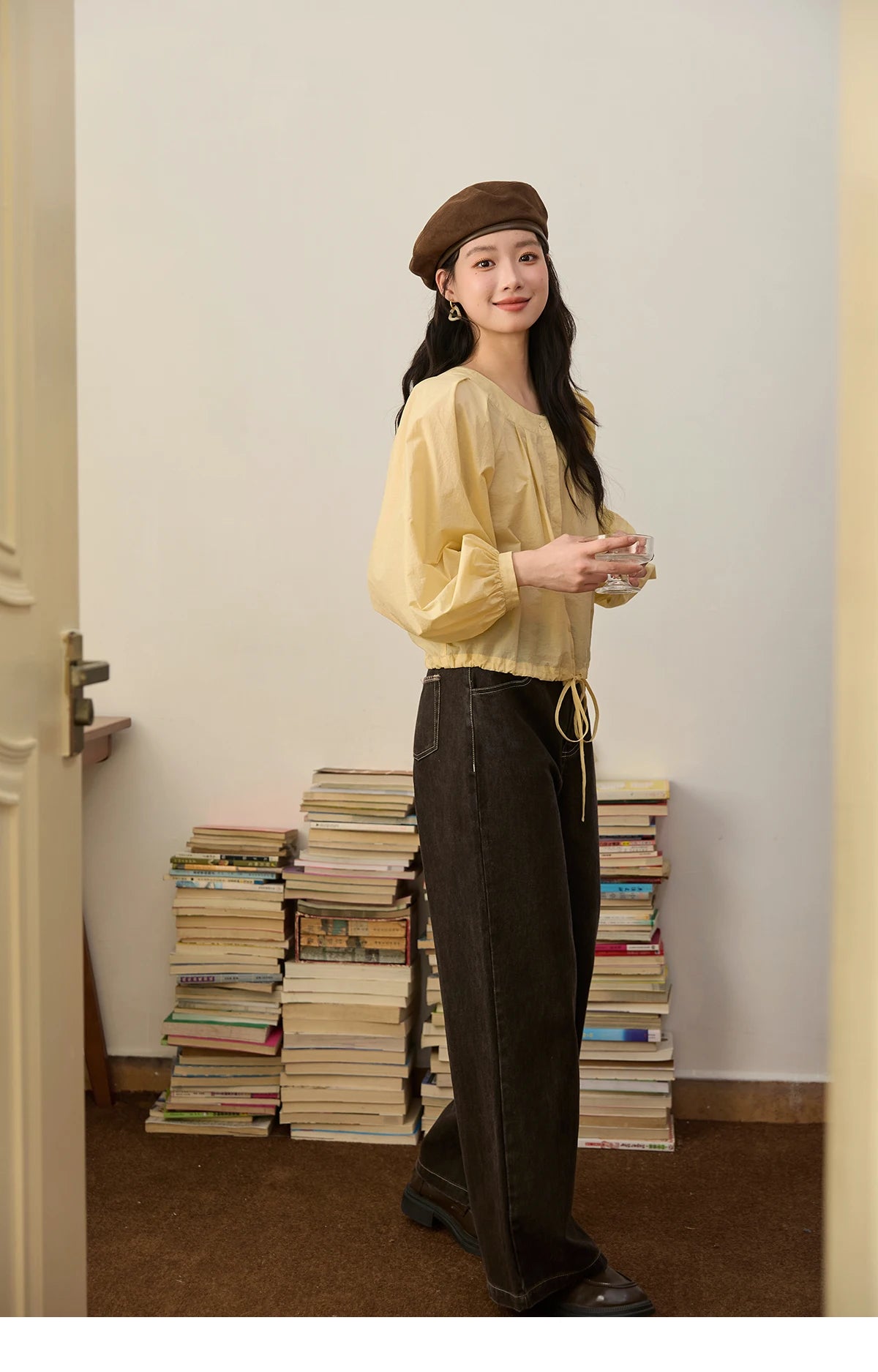 MISHOW Light Yellow Pleated Shirt 2025 Autumn Drawstring Hem Lantern Sleeve Top O-neck Cotton Blend Casual Shirts MXE45X2490