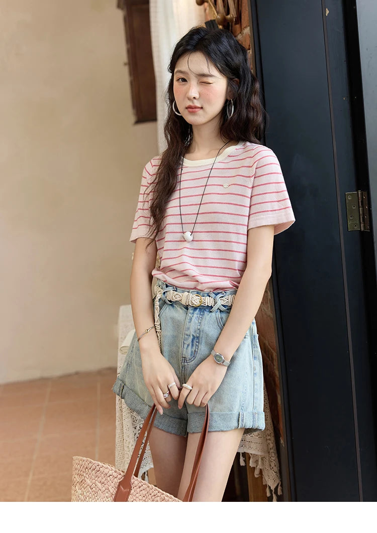 MISHOW Retro Light Blue Denim Shorts for Women Summer 2025 Fashion High Waist Washed Button Zipper Wide Leg Shorts MXE35K0944