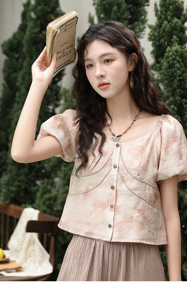MISHOW Women's Contrast Halo Printing Blouses 2024 Summer French Retro Square Tops Female Puff Sleeve Button Blouse MXD30X1562