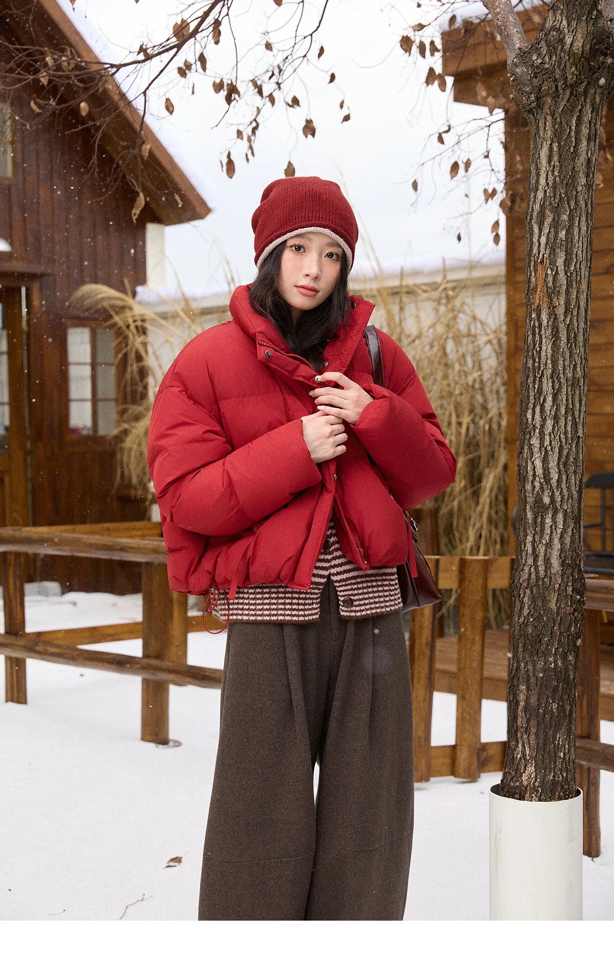 MISHOW New Striped Knitted Cardigan 2025 Autumn Winter Retro Stand-up Collar Raglan Sleeve Cardigan Commute Loose Top MXE88Z2690