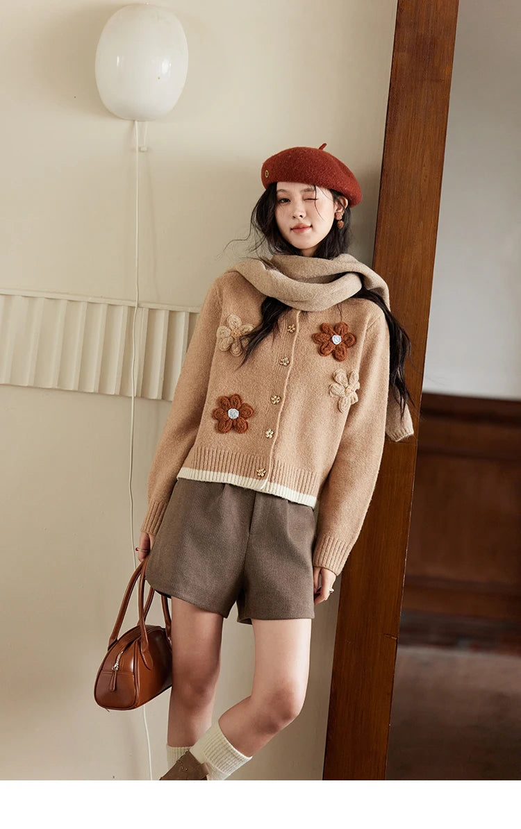 MISHOW Knitted Sweater Flower Pattern Cardigan O-Neck Color Clash Design Warm Coat Metal Buttons Sweet Soft Tops MXD56Z0919